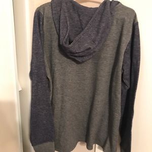 Never worn. Dallas Cowboys sweatshirt. Size XL.